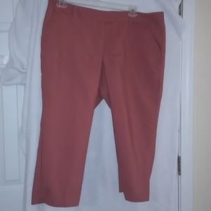 Ladies size 18 Capri pants